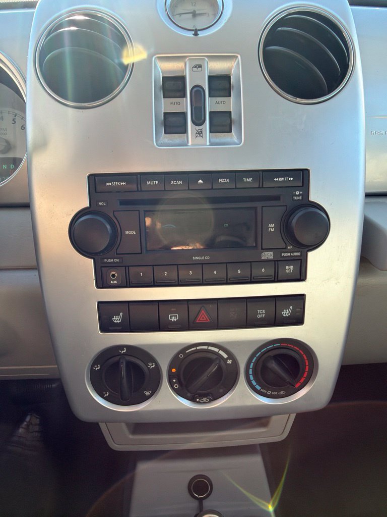 Used 2010 Chrysler PT Cruiser w/ Convenience Group FWD image 16