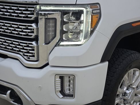 Used 2023 GMC Sierra 2500 Denali w/ Denali Ultimate Package AWD/4WD image 10