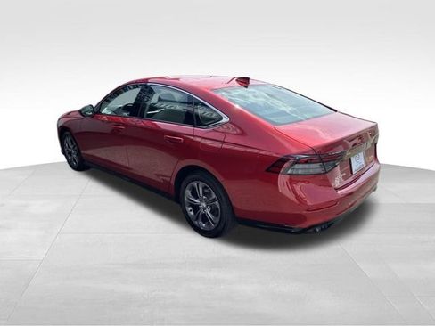 Certified 2025 Honda Accord EX-L image 17