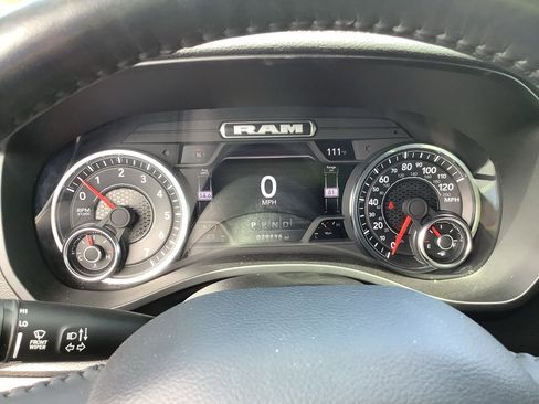 Used 2024 RAM 1500 Laramie image 14