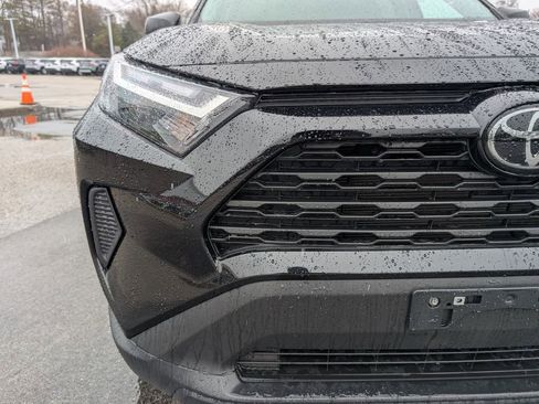 Used 2024 Toyota RAV4 LE image 10