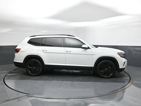 Used 2022 Volkswagen Atlas SE AWD/4WD image 15