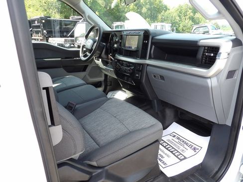 Used 2023 Ford F250 XL w/ XL Driver Assist Package AWD/4WD image 41