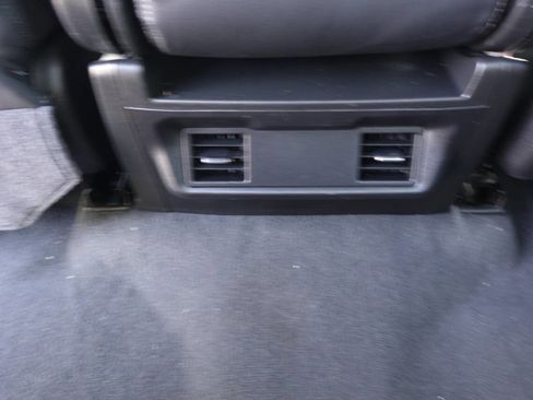 Used 2023 Chevrolet Silverado 1500 Custom AWD/4WD image 39