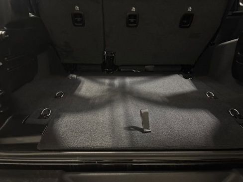 Used 2025 Jeep Wrangler Sport S image 22