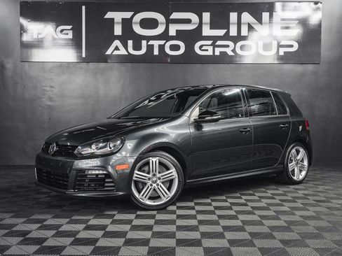 Used 2012 Volkswagen Golf 4-Door image 1