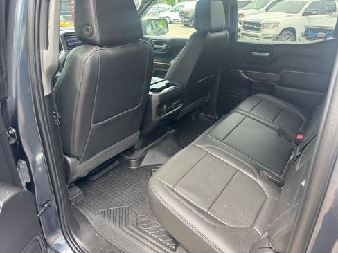 Used 2021 Chevrolet Silverado 1500 LT Trail Boss w/ Convenience Package II AWD/4WD image 22