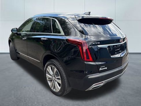 Used 2024 Cadillac XT5 Premium Luxury w/ Platinum Package AWD/4WD image 2