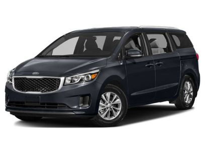 Used 2018 Kia Sedona SX