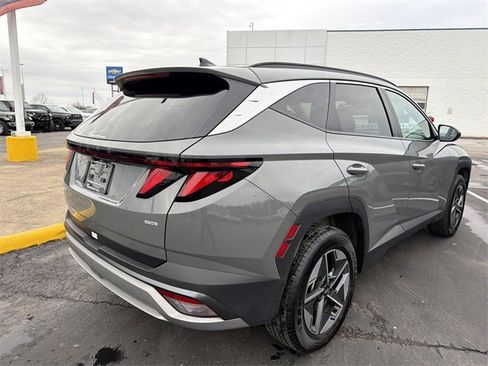 Used 2025 Hyundai Tucson SEL image 4