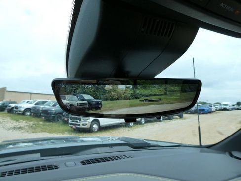 New 2026 Chevrolet Silverado 2500 ZR2 w/ LPO, Dark Essentials Package AWD/4WD image 27