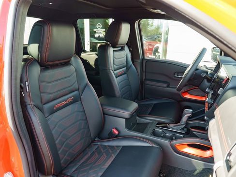 New 2025 Nissan Frontier PRO-4X w/ Pro Premium Package image 30