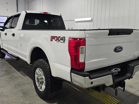 Used 2019 Ford F350 XLT w/ XLT Value Package image 6