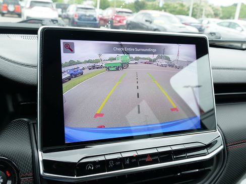 Used 2022 Jeep Compass Trailhawk w/ Trailhawk Elite Group image 24