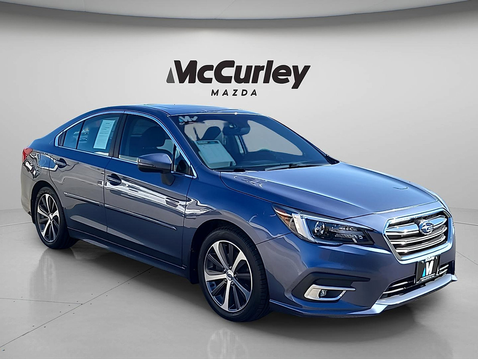Used 2018 Subaru Legacy 3.6R Limited AWD/4WD image 1