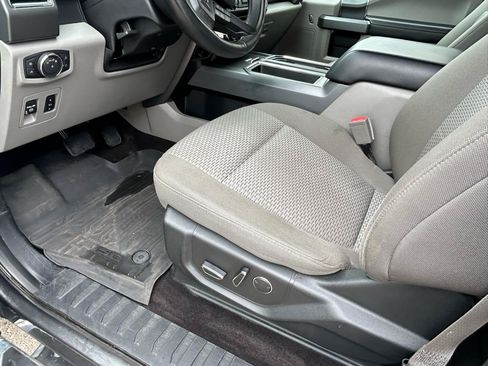 Used 2018 Ford F150 XLT w/ Equipment Group 302A Luxury AWD/4WD image 10