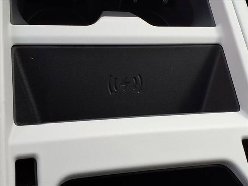 New 2026 Land Rover Defender 110 S AWD/4WD image 19