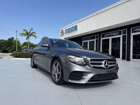 Used 2018 Mercedes-Benz E 300 4MATIC image 30