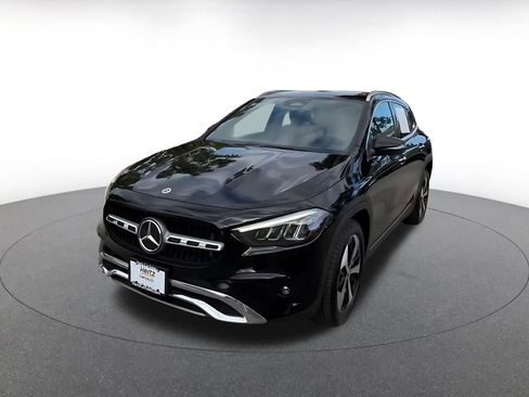 Used 2025 Mercedes-Benz GLA 250 image 7