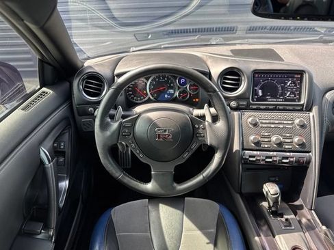 Used 2014 Nissan GT-R Track Edition AWD/4WD image 14