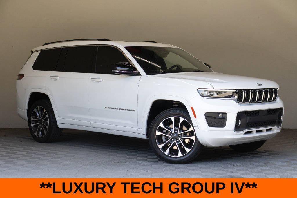Used 2022 Jeep Grand Cherokee L Overland w/ Luxury Tech Group IV AWD/4WD image 2