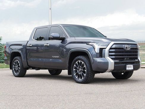 Used 2026 Toyota Tundra Limited AWD/4WD image 7