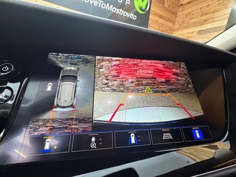 Used 2023 Buick Envision Avenir image 21