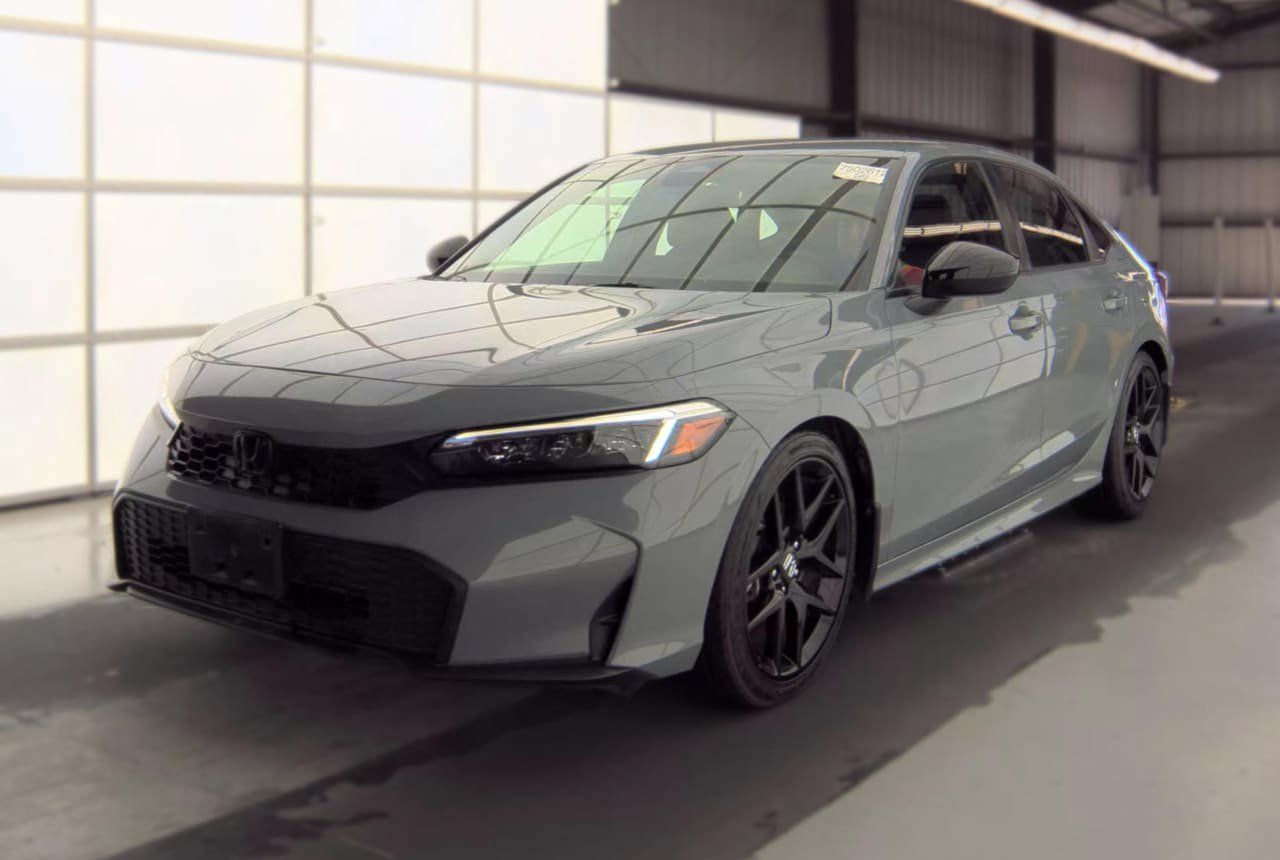 Used 2026 Honda Civic Sport image 1