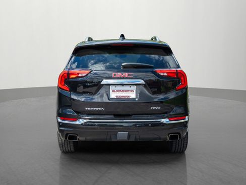Used 2018 GMC Terrain Denali w/ GMC Pro Grade Package AWD/4WD image 6