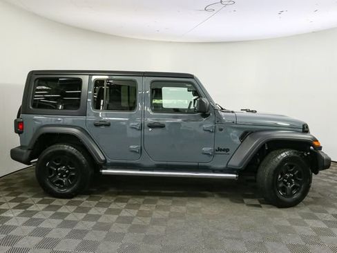 Used 2024 Jeep Wrangler Unlimited Sport AWD/4WD image 13