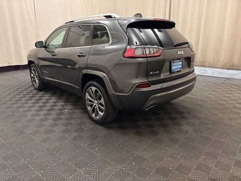 Used 2019 Jeep Cherokee Overland image 7