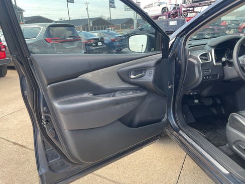 Used 2018 Nissan Murano SL image 11