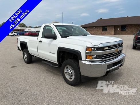 Used 2015 Chevrolet Silverado 2500 W/T w/ Snow Plow Prep Package AWD/4WD image 10