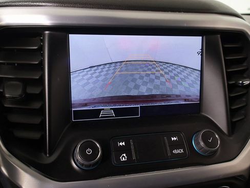 Used 2023 GMC Acadia SLE image 6