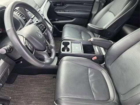 Used 2025 Honda Odyssey Elite image 10