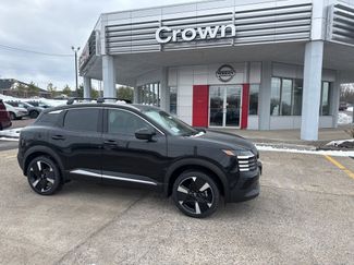 New 2026 Nissan Kicks SR video 1