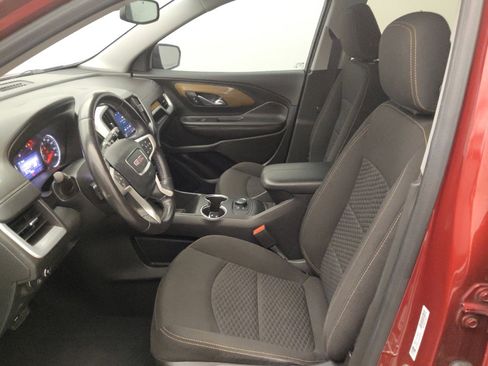 Used 2020 GMC Terrain SLE image 17