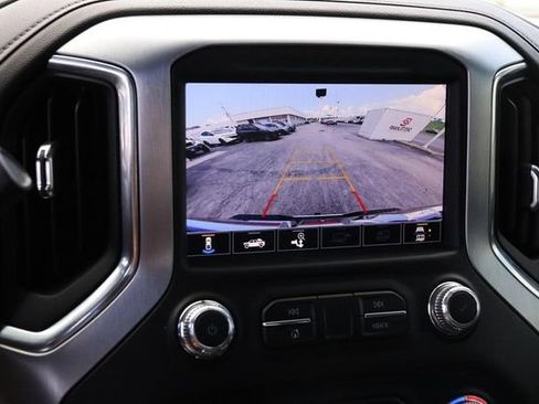Used 2022 GMC Sierra 2500 SLT AWD/4WD image 18