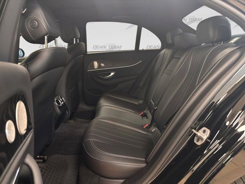 Used 2023 Mercedes-Benz E 350 4MATIC Sedan image 9