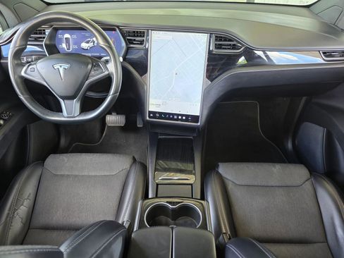 Used 2018 Tesla Model X 100D AWD/4WD image 13