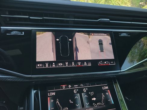 Certified 2024 Audi SQ7 Premium Plus w/ Executive Package image 22