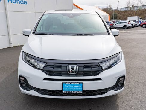 New 2026 Honda Odyssey EX-L image 3