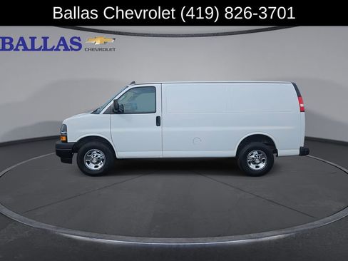 Certified 2020 Chevrolet Express 2500 w/ Safety Package image 5