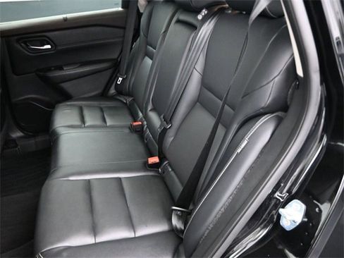 Used 2022 Nissan Rogue SL w/ SL Premium Package image 25