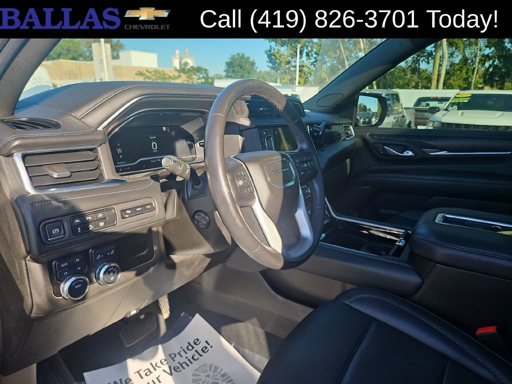 Used 2023 GMC Yukon Denali AWD/4WD image 13