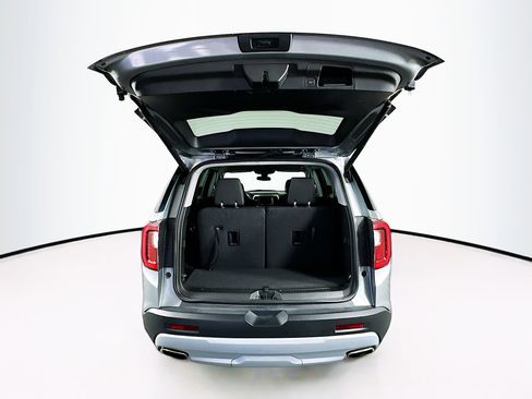 Used 2023 GMC Acadia SLE w/ Driver Convenience Package image 30