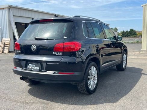 Used 2013 Volkswagen Tiguan SE AWD/4WD image 9