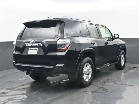 Used 2018 Toyota 4Runner SR5 image 22