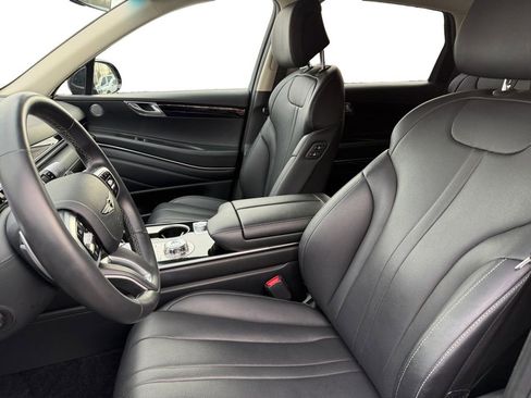 Used 2025 Genesis GV80 2.5T Standard image 9