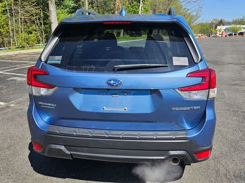 Used 2020 Subaru Forester Limited image 5